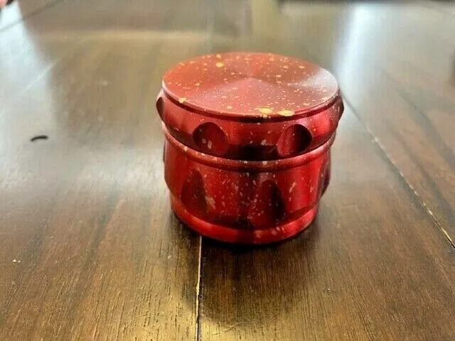 63MM Diamond Cut Tobacco Herb Grinder -4 Piece- Red with Gold Spray Paint