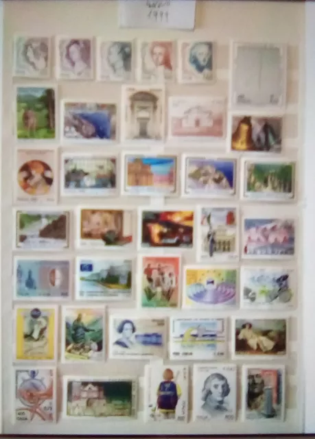 Repubblica Italiana, annata completa francobolli nuovi anno 1999 (pezzi esposti)