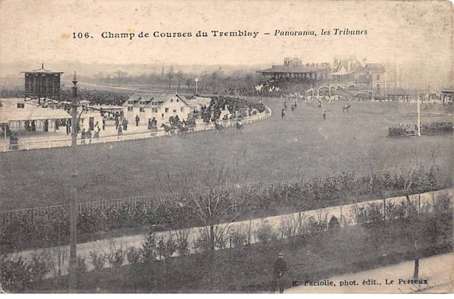 94 - TREMBLAY - SAN31266 - Champ de Courses de Tremblay - Panorama - Les Tribun