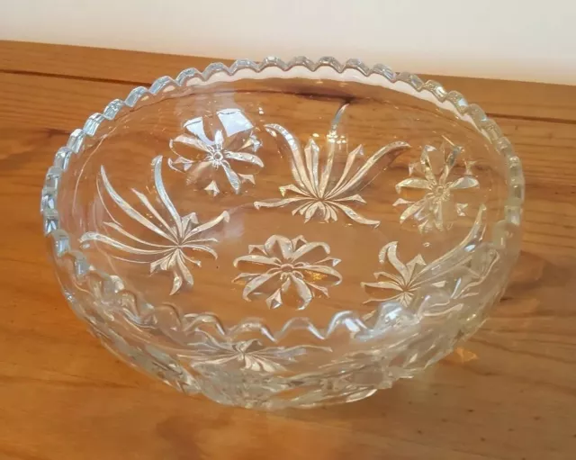 Heavy Cut Glass Round Shaped Bowl with Wavy Edge 8.5"Diameter 2