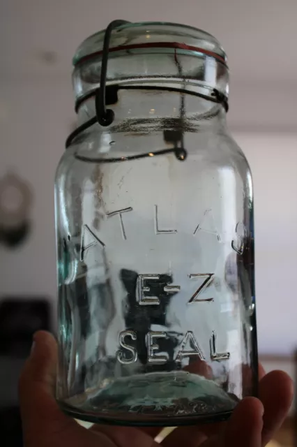 Antique 1qt, Bright Light Teal Atlas E-Z Seal Bail Mason Jar, Item # A-180