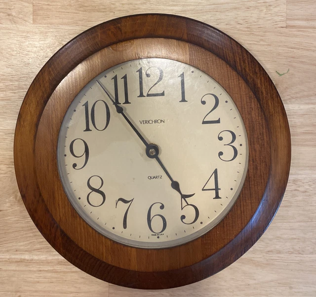 VINTAGE VERICHRON CIRCULAR Art Deco quartz wall clock Battery working