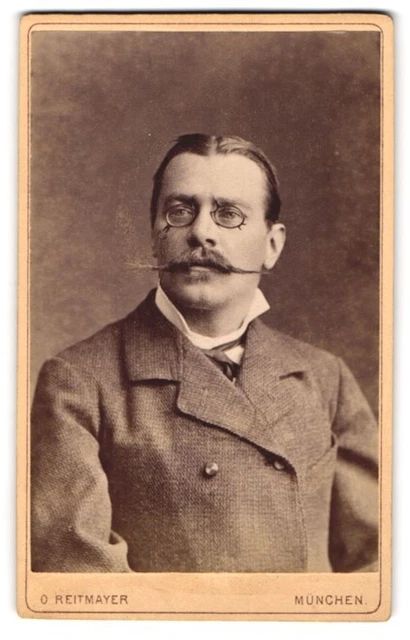 Fotografie Otto Reitmayer, München, Briennerstrasse 4, Portrait Edelmann mit ge