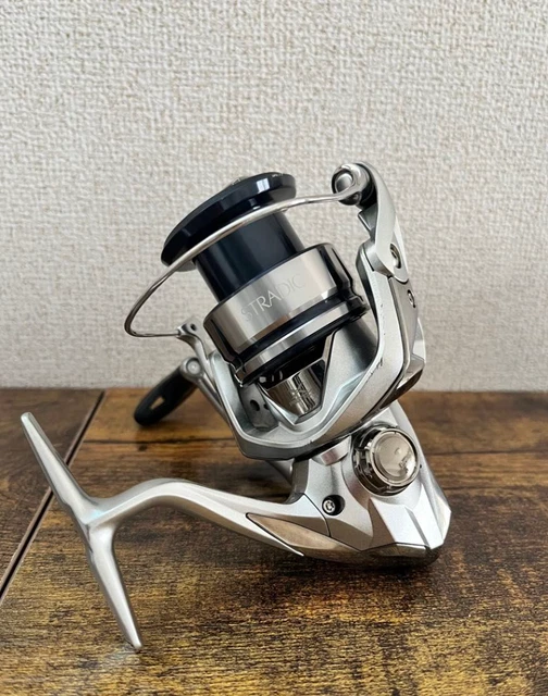 19STRADIC C3000HG ゴメクサスハンドルノブ付き 19STRADIC C3000HG ゴメクサスハンドルノブ付き シマノ 19STRADIC