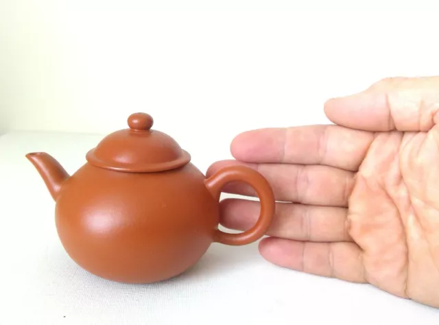 Yixing Pottery Teapot . TE22-87