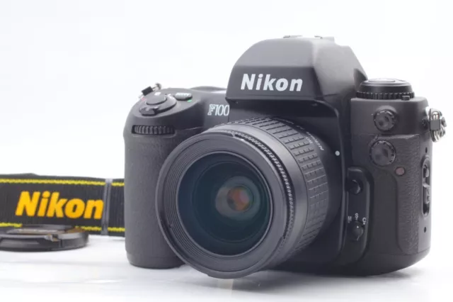 [MINT] Cámara de película Nikon F100 + lente AF Nikkor 28-80 mm F/3.3-5.6 G...