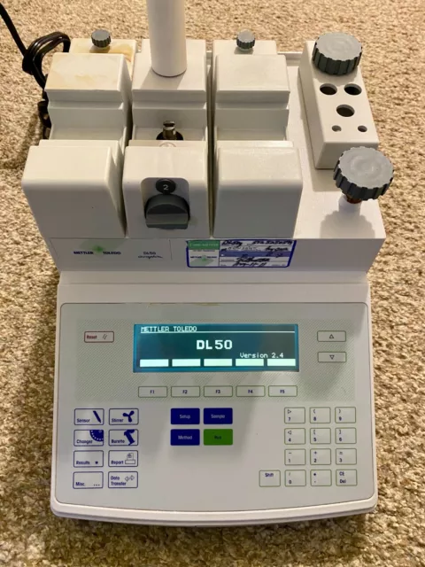 Mettler Toledo DL50 Graphix Titrator for Titrations, Solution Measurement, Etc.