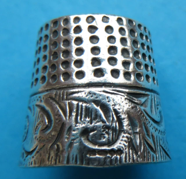 Antique Pretty Heavy 9 Gram Sterling Silver Ornate Thimble.