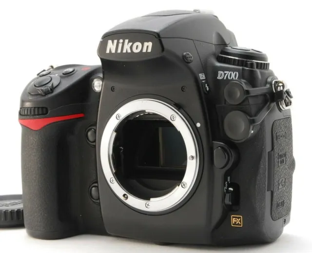 Nikon D700 12.1 MP Digital SLR Camera - Black (Body Only) LOW SHUTTER 45k