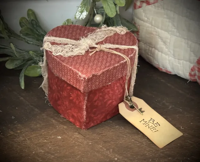 Grubby Primitive Distressed Heart Pantry Box Americana Love Valentine's Day Red