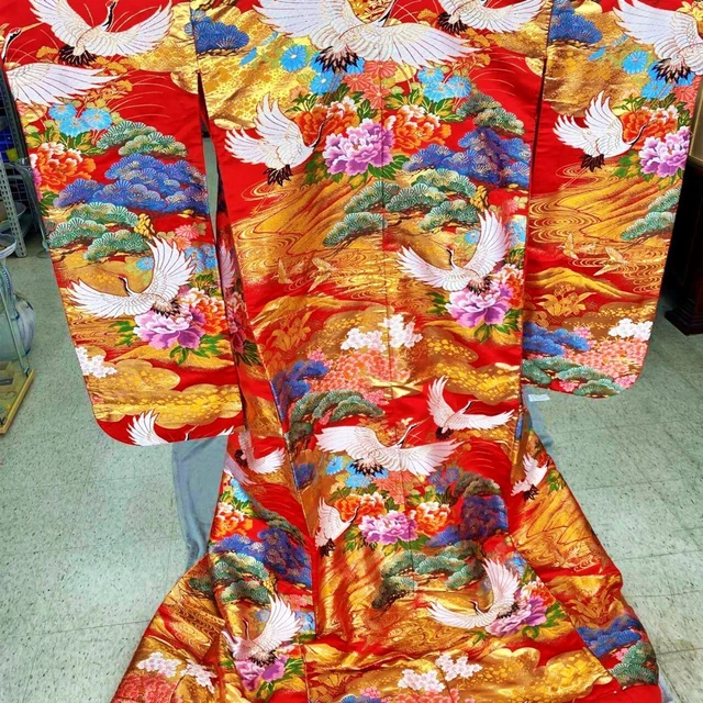 Japanese Kimono Uchikake Wedding Pure Silk  japan 684