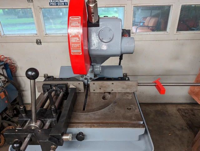 DORINGER D350  14" Cold Saw, Extra Blades, Coolant