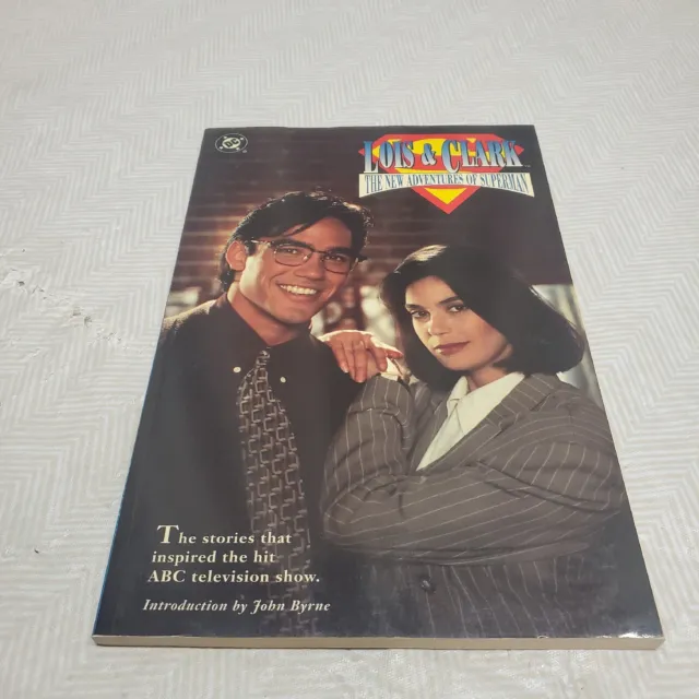 "Lois and Clark The New Adventures of Superman  1994 DC New Trade Comic