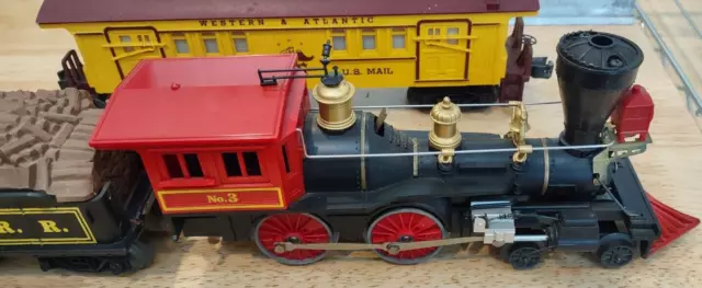 Lionel 6-8701 General 4-4-0 Steam Locomotive, Tender, & 6-9551 - Good Condition