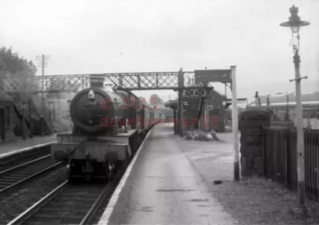 Photo  Gwr 4999 Gopsal Hall With A Stopper At Abergavenny Junction  Railway Stat