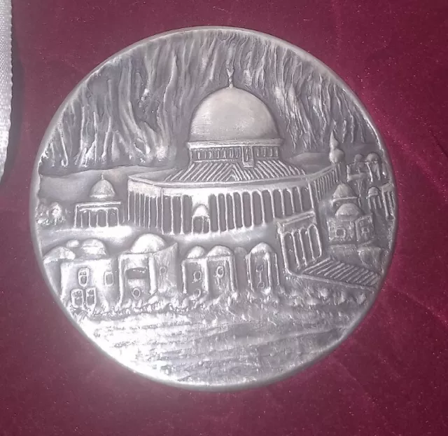 Orginal Medal Palestine Dom Of The Rock  Jerusalem , 95 gm , 6 cm, Silver Plated