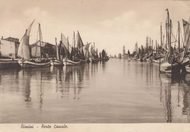 Cartolina *18 Rimini Emilia Romagna Porto Canale Barche A Vela Viaggiata 1937