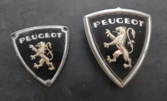 PEUGEOT 204 ancien emblèmes logos sigles insignes monogrammes