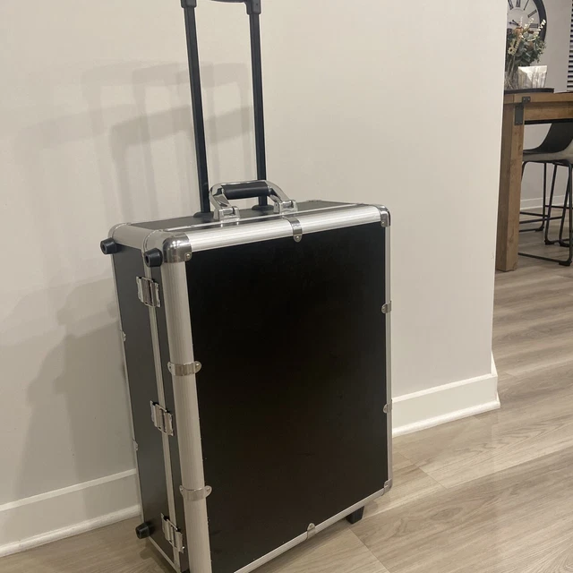 NYX PROFESSIONAL MAKEUP X-Large Makeup Artist Train Case with Lights