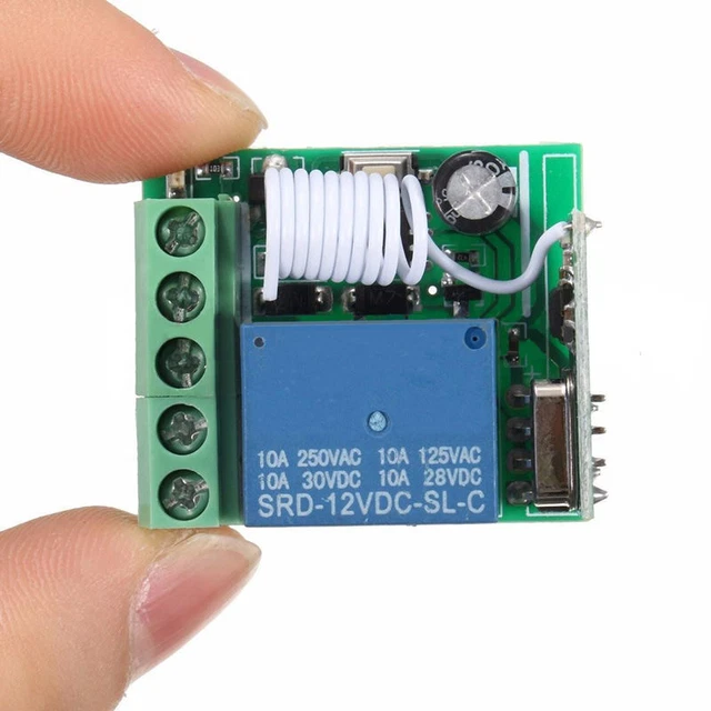 1 Channel DC12V 10A Wireless Relay Transmitter Receiver RF Remote Control A