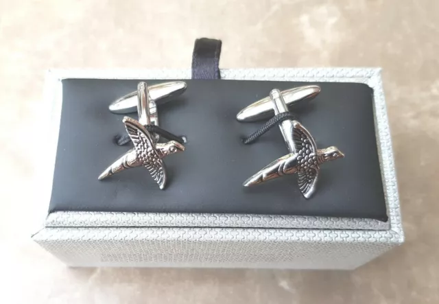 Pair of Silver Pheasant Country Cufflinks in lovely gift box, game day shooting