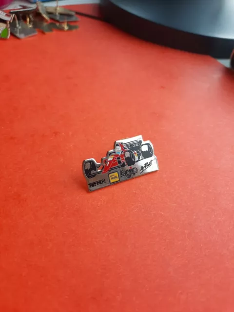 Pin's Ferrari Prost Voiture Car Auto Automobile Sport F1 Vehicule Pin Pins Fev24