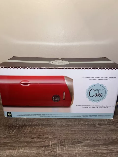 Cricut Cake - Red Personal Electronic Cutting / Decorating Machine - TESTED  L@@K