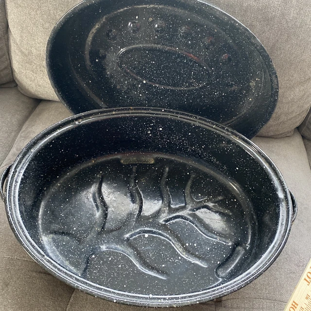 VINTAGE ROASTER SPLATTERWARE Enamelware Roasting Pan Dutch Oven Oval