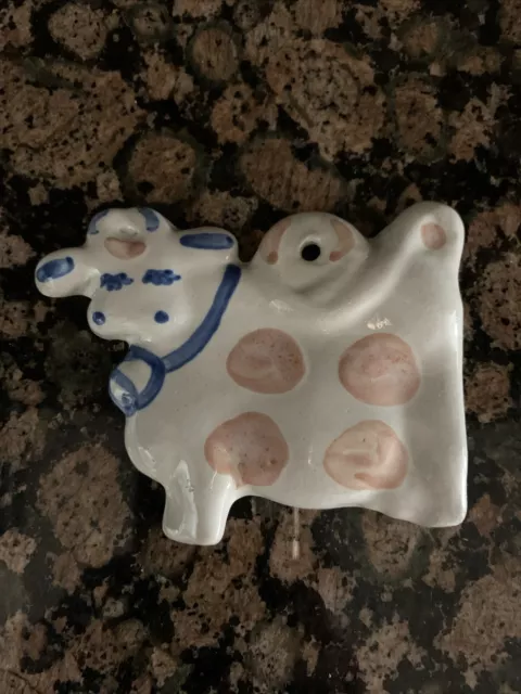 M A Hadley Pottery Cow Ornament Country Farmhouse Wall Hanging Plaque Singed