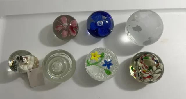 Lot Of 7 Blown Glass Paperweights Tabletop Decorative Murano Italy
