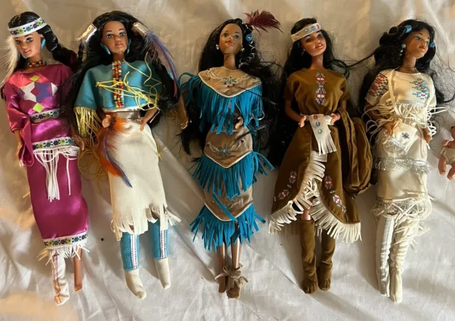 Vintage Mattel Native American Barbie Dolls Of The World Collectors Lot of 3