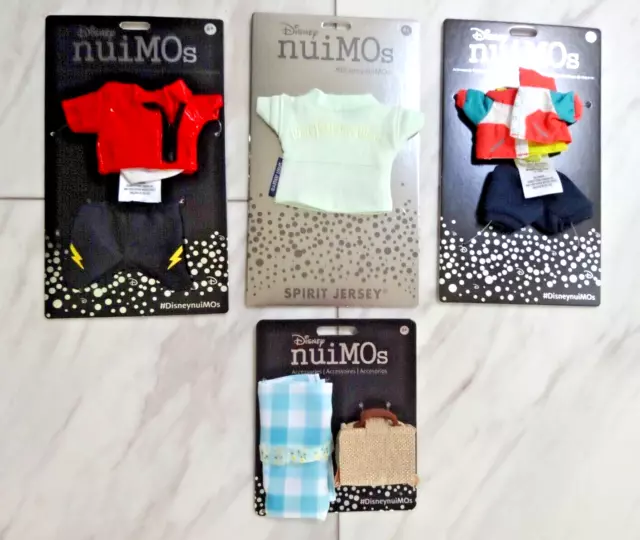 DISNEY NUIMOS CLOTHES Brand New Outfits & Accessories Lot New On Cards ...