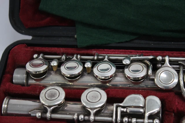 Yamaha Flute In Hard Case 211SII 3