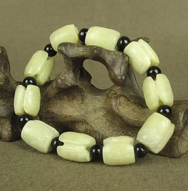 Stunning Old Chinese Carved Jade Turtle Shell Shape Beads Bracelet