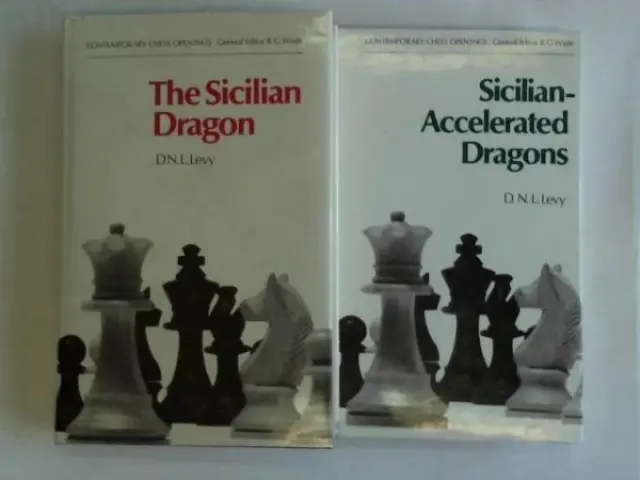 The Dragon Sicilian: A Take-No-Prisoners Repertoire Versus 1.e4: Giri,  Anish: 9789493257351: : Books