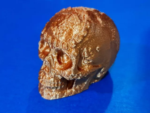 3D Bedruckt Display Modell 5.1cm Maya Azteken Death Skull Gothic IN Kupfer Farbe