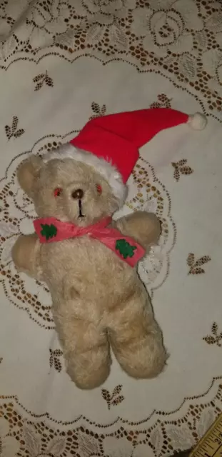 Vintage Mary Meyer Plush Teddy Bear Musical Christmas Santa Hat Wind Up Stuffed