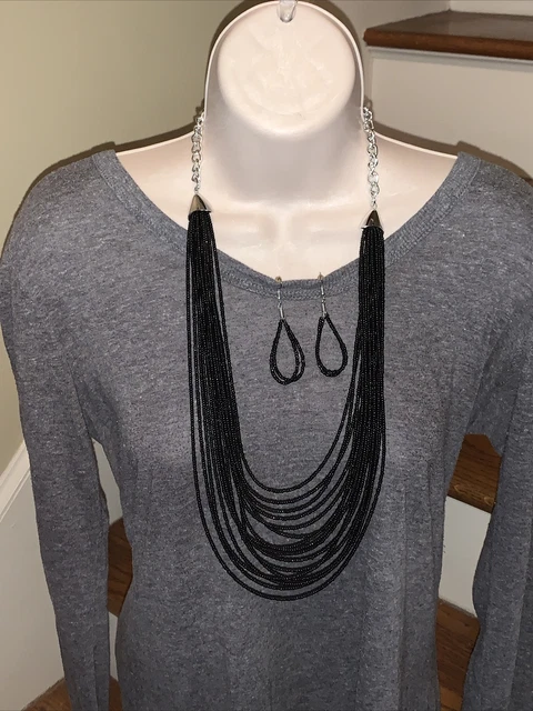 Brand New J.CREW Black Seed Bead Sparkle Multi Strand Earring Necklace SET💗174 Brand New J.CREW Black Seed Bead Sparkle Multi Strand Earring Necklace SET💗174