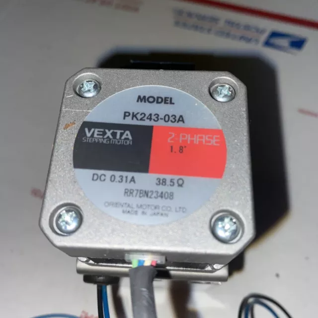 Vexta PK266-02A 2-Phase Stepper Motors 1.8/step DC 2A Robotic Computer Electro