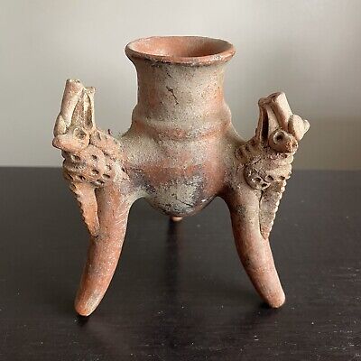 Pre-Columbian Costa Rican Atlantic Watershed Pottery Tripod Ritual Vase Animals 3