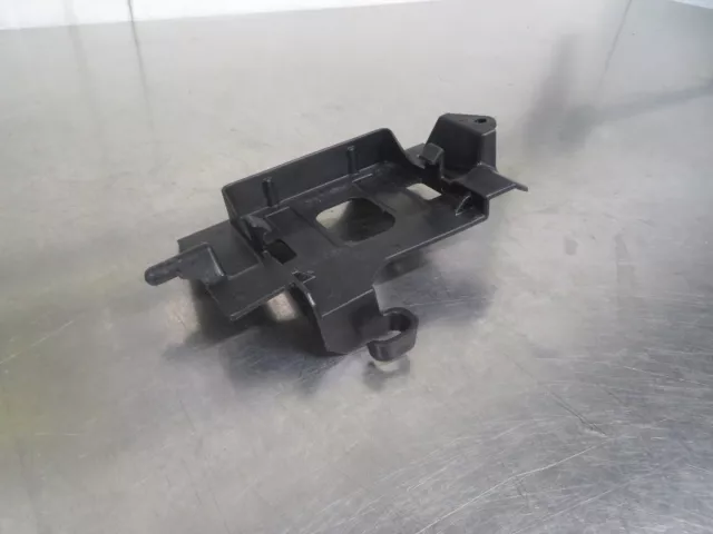 Eb1064 2017 17 Kawasaki Ninja 300 Battery Cover Relay Box