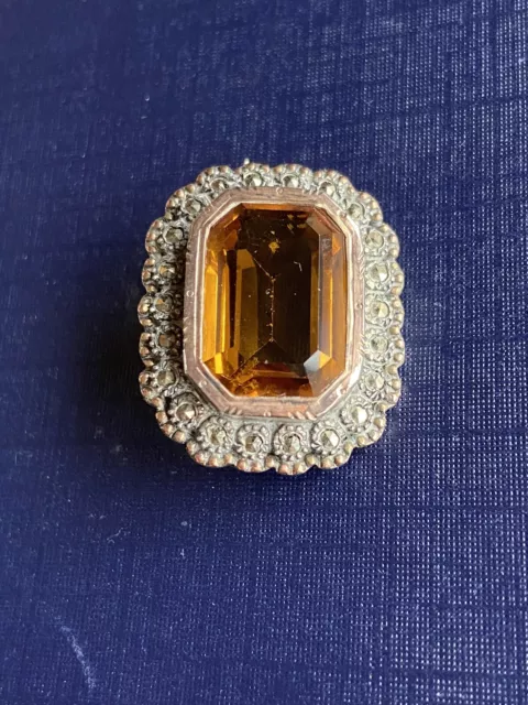 Sublime broche ancienne en argent et or 9 carats serti de marcassites et citrine