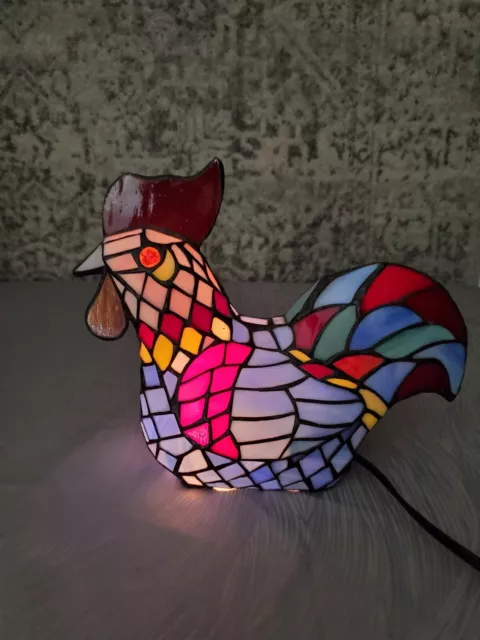 Tiffany Style ROOSTER accent Table LAMP - Stained Glass farmhouse vtg chicken