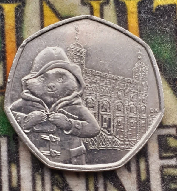 PADDINGTON BEAR TOWER Of London RARE circulated 50p Coin 2019 Elizabeth