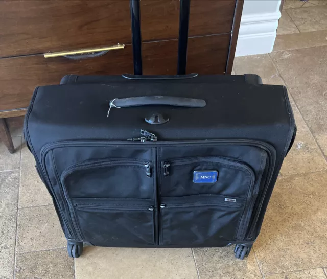 Tumi Alpha 2 Extended Trip 4 Swivel Wheeled Garment Bag~Black $1200 Retail