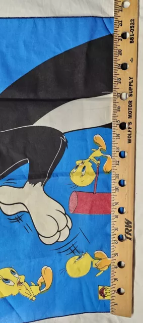 Vintage 1996 Looney Tunes Tweety Bird & Sylvester the Cat Bandana Bandaroos 22"□ 3