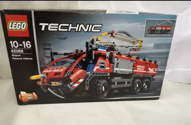 Lego  42068-Technic-Le véhicule de secours de l'aéroport- Pompiers D’occasion
