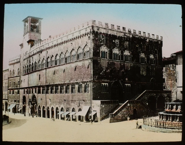 ANTIQUE Magic Lantern Slide MUNICIPAL PALACE PERUGIA C1900 PHOTO ITALY UMBRIA