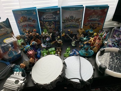 Wii Skylanders Massiccia Bundle U 6 xtraps 25 xfigures 4 xportals 4 XGAMES 