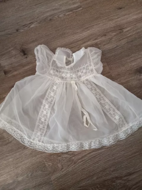 Vintage Carol Joy Lace Christening Gown Baptism Dress Infant 2 snaps No Rust